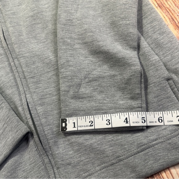 NWT Perry Ellis Full Zip Sweatshirt Men’s Size Medium - Picture 4 of 14